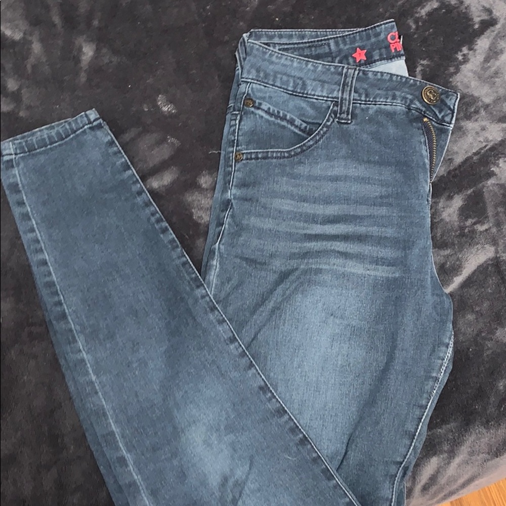 Celebrity Pink Skinny jeans